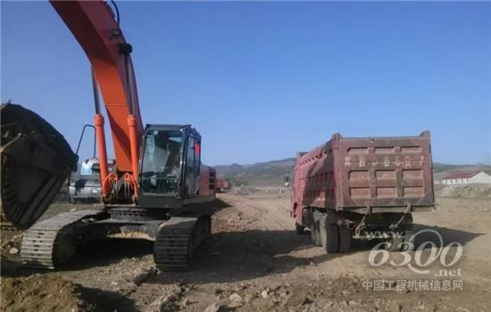 挖掘機(jī)平地裝車2大技巧