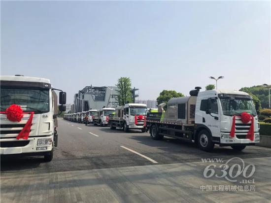 中聯(lián)重科4.0系列國(guó)六車載泵整裝待發(fā)