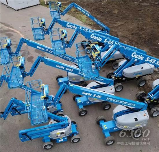 各大廠商加快布局，行業(yè)集中度有待提升