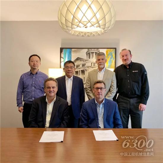 柳工牽手美國(guó)勝牌公司