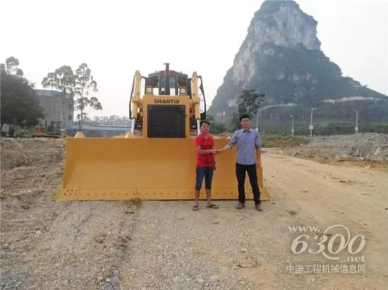 十年如一日，山推設(shè)備成創(chuàng)業(yè)功臣