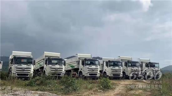 徐工重卡智能環(huán)保渣土車助力春城建設