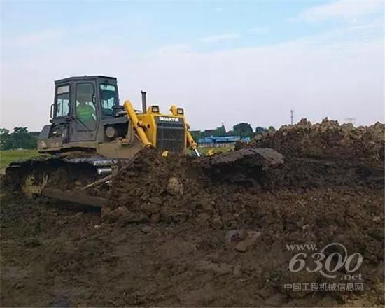 農(nóng)田平整選對設(shè)備很關(guān)鍵