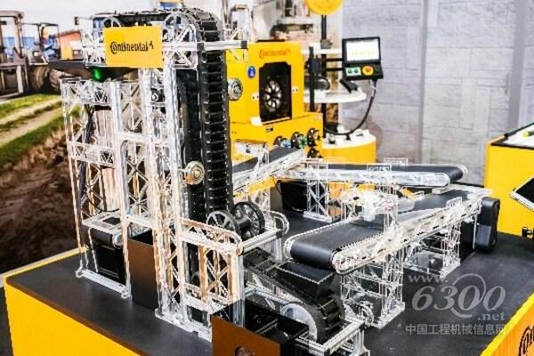 大陸集團(tuán)智能輸送帶系統(tǒng)可維持長(zhǎng)時(shí)間穩(wěn)定工作，大幅降低了客戶(hù)的初始投資和運(yùn)行成本。