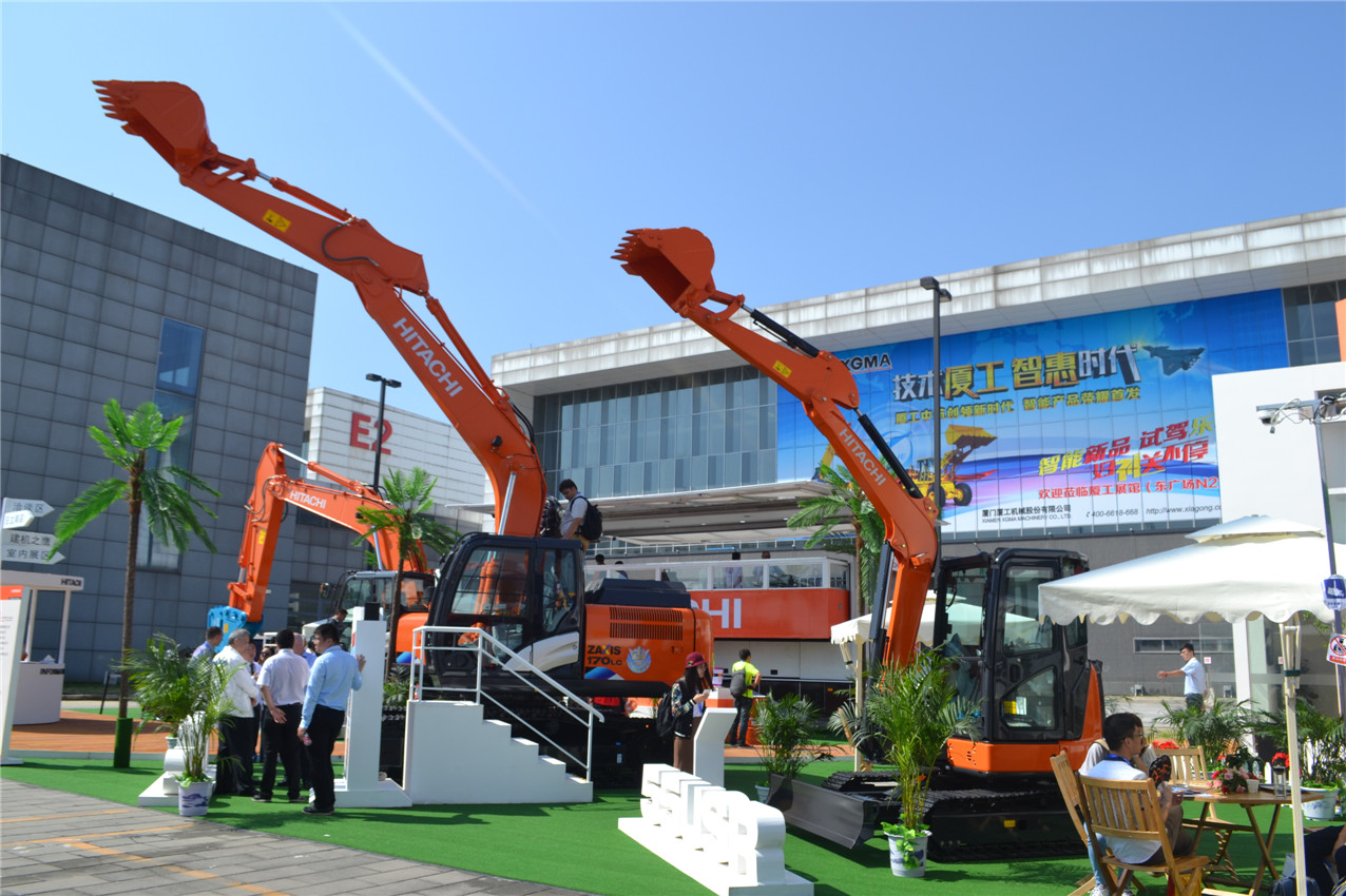 BICES 2015——日立建機(jī)展臺風(fēng)采