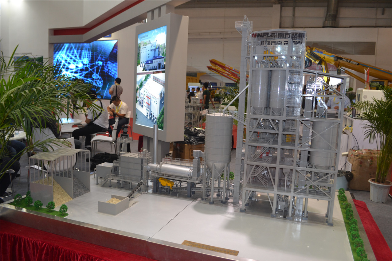 BICES 2015——南方路機展臺風(fēng)采