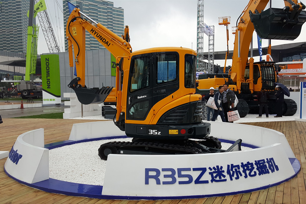 Bauma China 2016——韓國現(xiàn)代重工集團展臺風(fēng)采