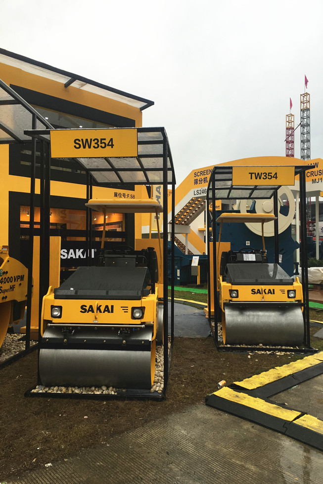 Bauma China 2016——酒井工程機(jī)械(上海)有限公司展臺(tái)風(fēng)采