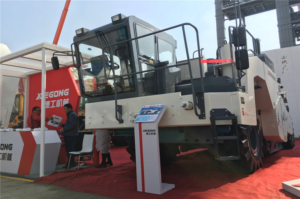 Bauma China 2016——德州德工機械有限公司展臺風(fēng)采