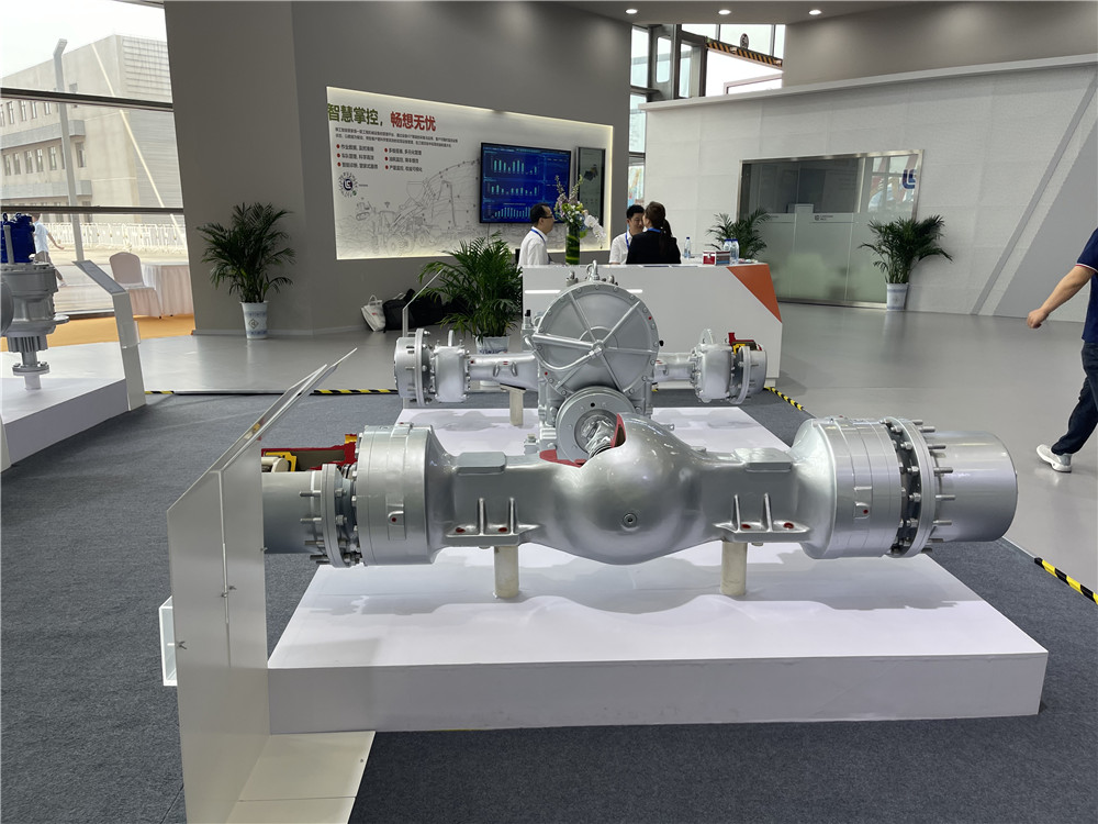 2023長沙國際工程機(jī)械展覽會展臺風(fēng)采：柳工