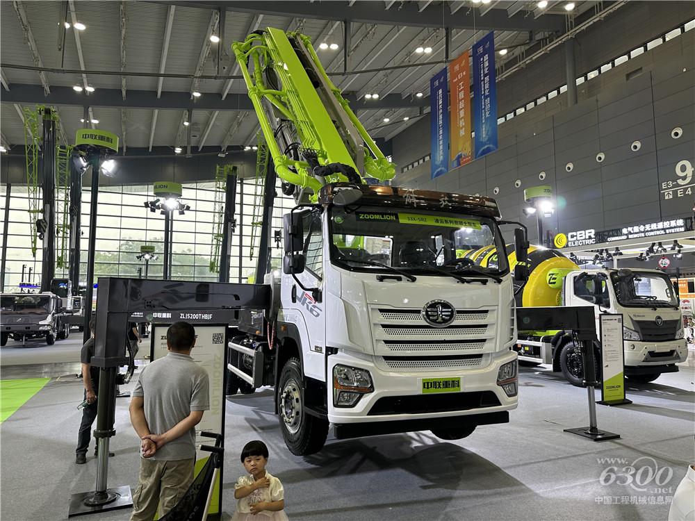 2025長沙國際工程機(jī)械展：中聯(lián)重科