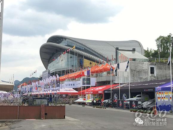 柳工護(hù)航“2016 IAC世界水上極速運動大賽”