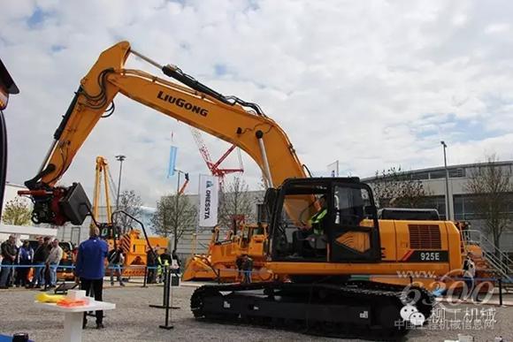 跟柳工一起漲姿勢 挖掘機最常見小毛病的維修