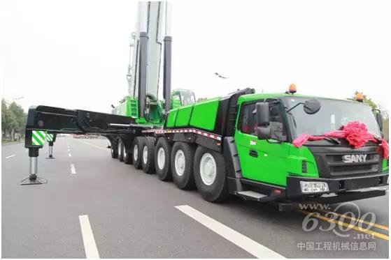 三一“綠巨人”SAC6000全地面起重機(jī)交付國際客戶