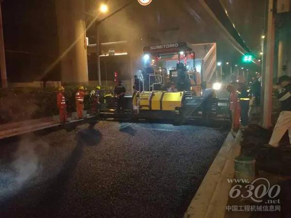 住友建機HA90C-2攤鋪機