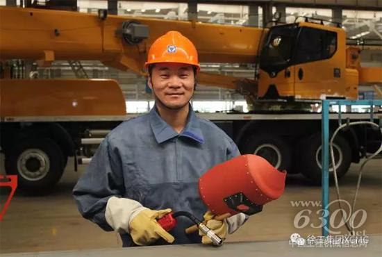 徐州重型機(jī)械有限公司高級(jí)技師張懷紅