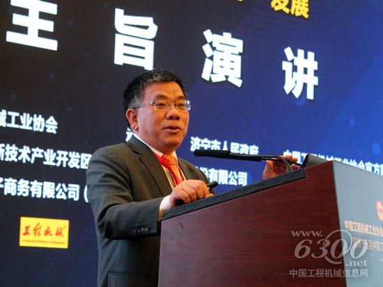 曾光安:既要抓住機(jī)遇 也需保持理性態(tài)度