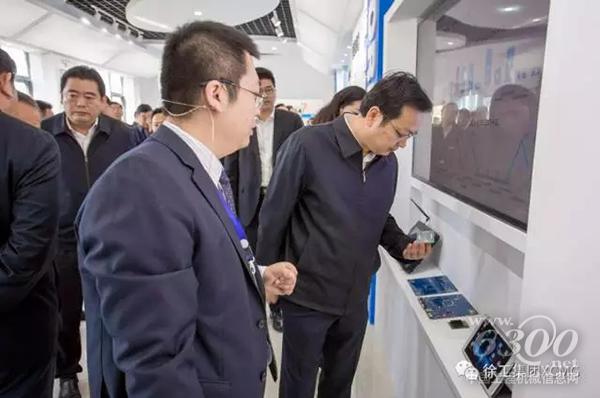 張國華書記關心徐工信息智能制造芯片選型