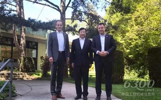 譚旭光董事長率隊訪問位于德國斯圖加特市的博世集團(tuán)總部