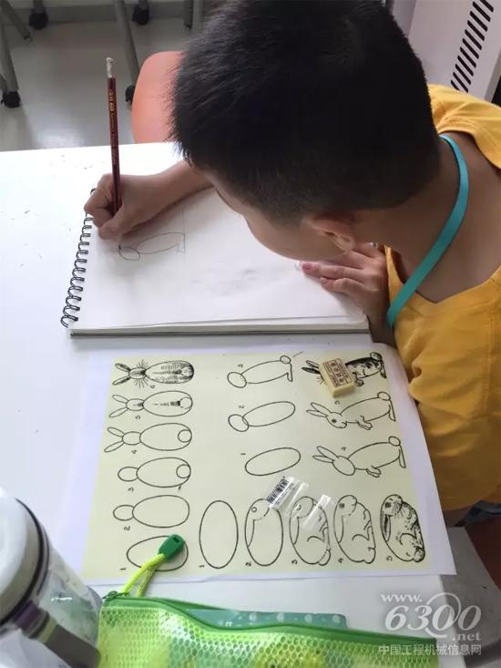 少年的心，在“卡特彼勒英語夏令營”揚(yáng)帆起航