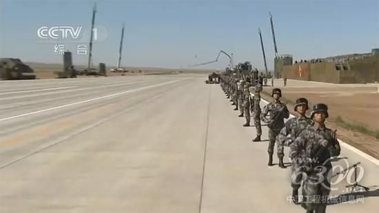 閱兵現(xiàn)場(chǎng)