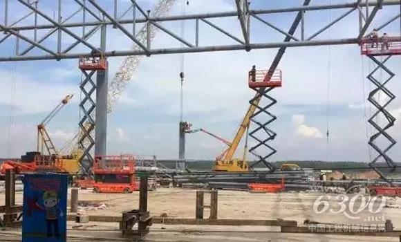 鼎力高空作業(yè)平臺用速度與激情打造漢南機(jī)場