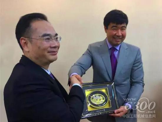 三一集團(tuán)與“哈鐵快運(yùn)”公司簽署合作備忘錄