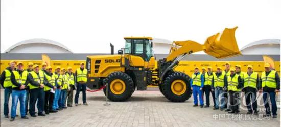 俄羅斯好司機(jī)合影