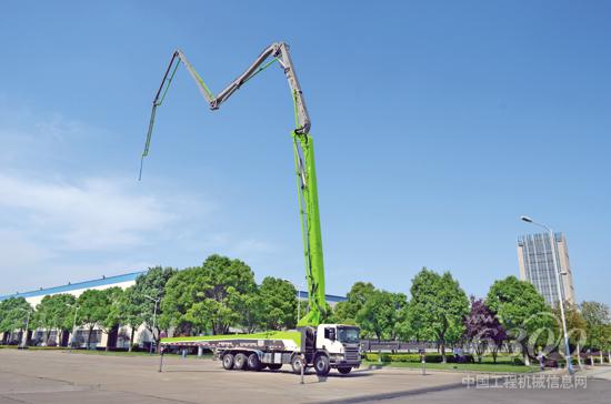 中聯(lián)重科“4.0家族”又添“新成員”——63米4.0混凝土泵車