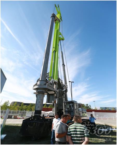 中聯(lián)重科新一代旋挖鉆機(jī)ZR360C