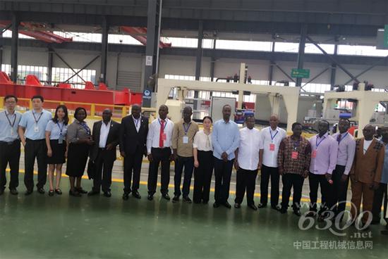 非洲十二國(guó)駐華使節(jié)代表團(tuán)一行到泰富考察