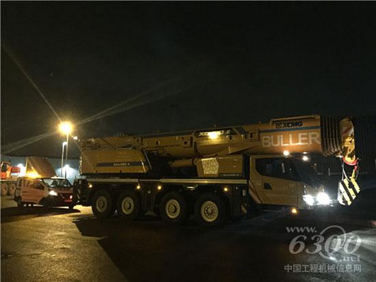 獲得認(rèn)證后，首次行駛在德國(guó)公路的XCA100E