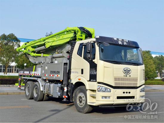 參加國際軌道交通產(chǎn)業(yè)博覽會(huì)的精品泵車