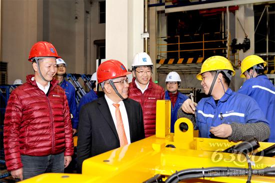 慰問(wèn)現(xiàn)場(chǎng)