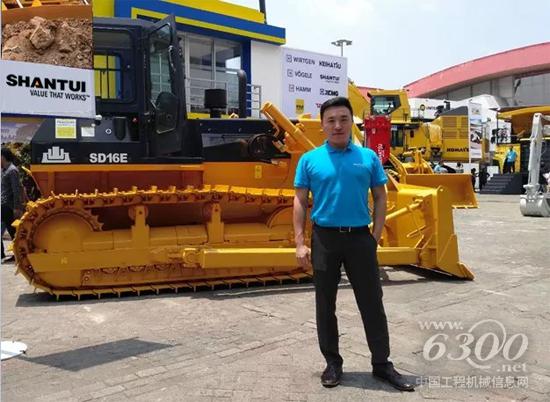 山推奧迪轎車重獎(jiǎng)營銷狀元