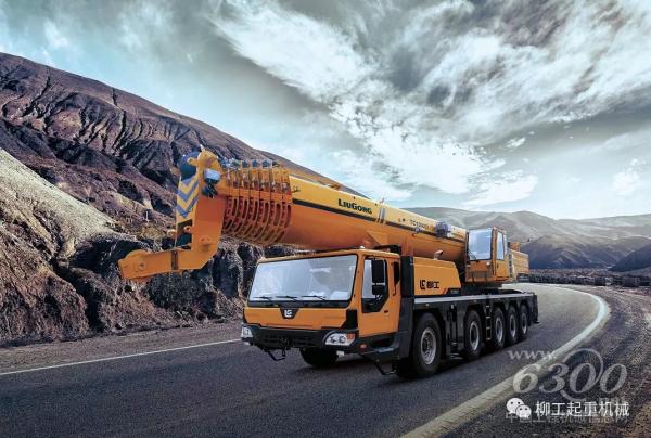 柳工新推出的130t級(jí)產(chǎn)品——TC1300C7