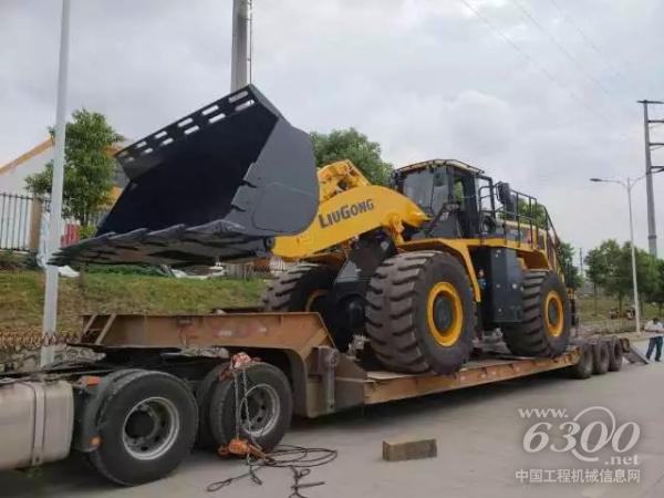 柳工CLG8128H裝載機(jī)