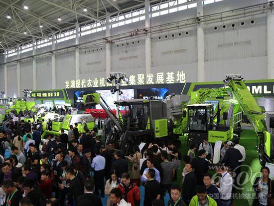 中聯(lián)重科展位全景