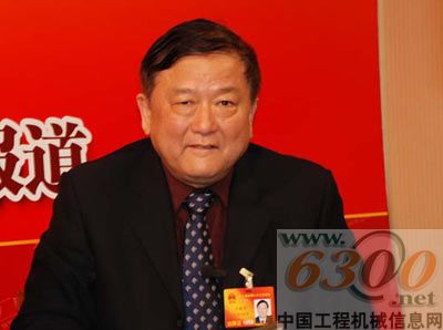 全國人大代表、廣西柳工集團有限公司董事長王曉華