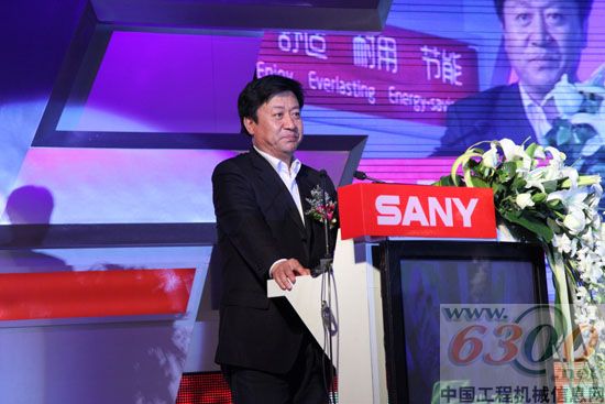 烏魯木齊經(jīng)濟(jì)技術(shù)開發(fā)區(qū)區(qū)委常委劉海江上臺發(fā)言