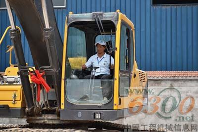 沃爾沃 挖掘機(jī)