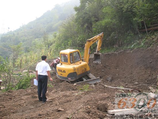 山東臨工,挖掘機(jī)