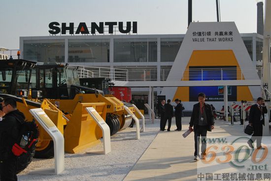 山推股份 裝備制造