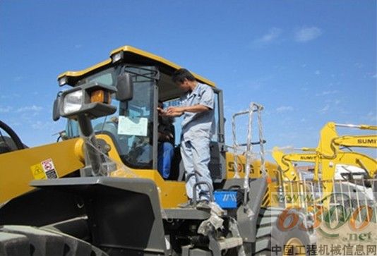 臨工 阿爾及利亞  