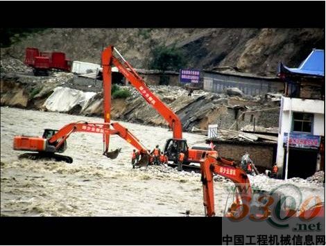 日立建機(jī) 挖掘設(shè)備