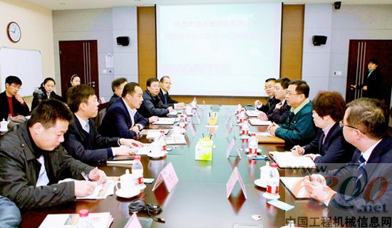 山重建機(jī) 山推