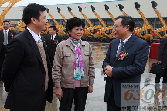 廈工 挖掘機(jī)