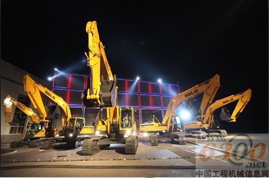 山東臨工 挖掘機