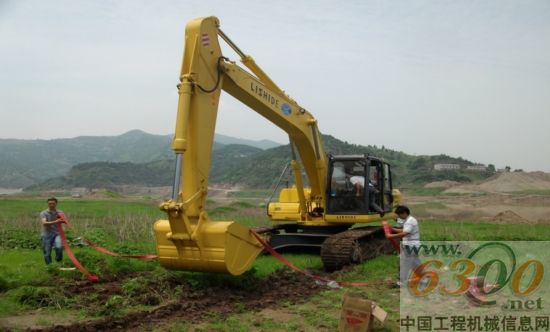 力士德 挖掘機(jī)