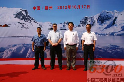 柳工兩位技術(shù)專家將奔赴南極參與極地科考